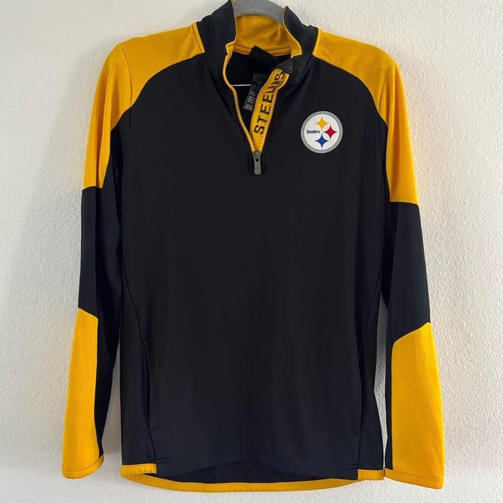 Steelers NFL Black and Yellow Half Zip Pullover Size XS (Youth Large)